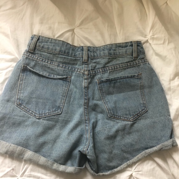 Blue high waisted denim shorts size 2 from Nasty Gal. - Picture 2 of 3